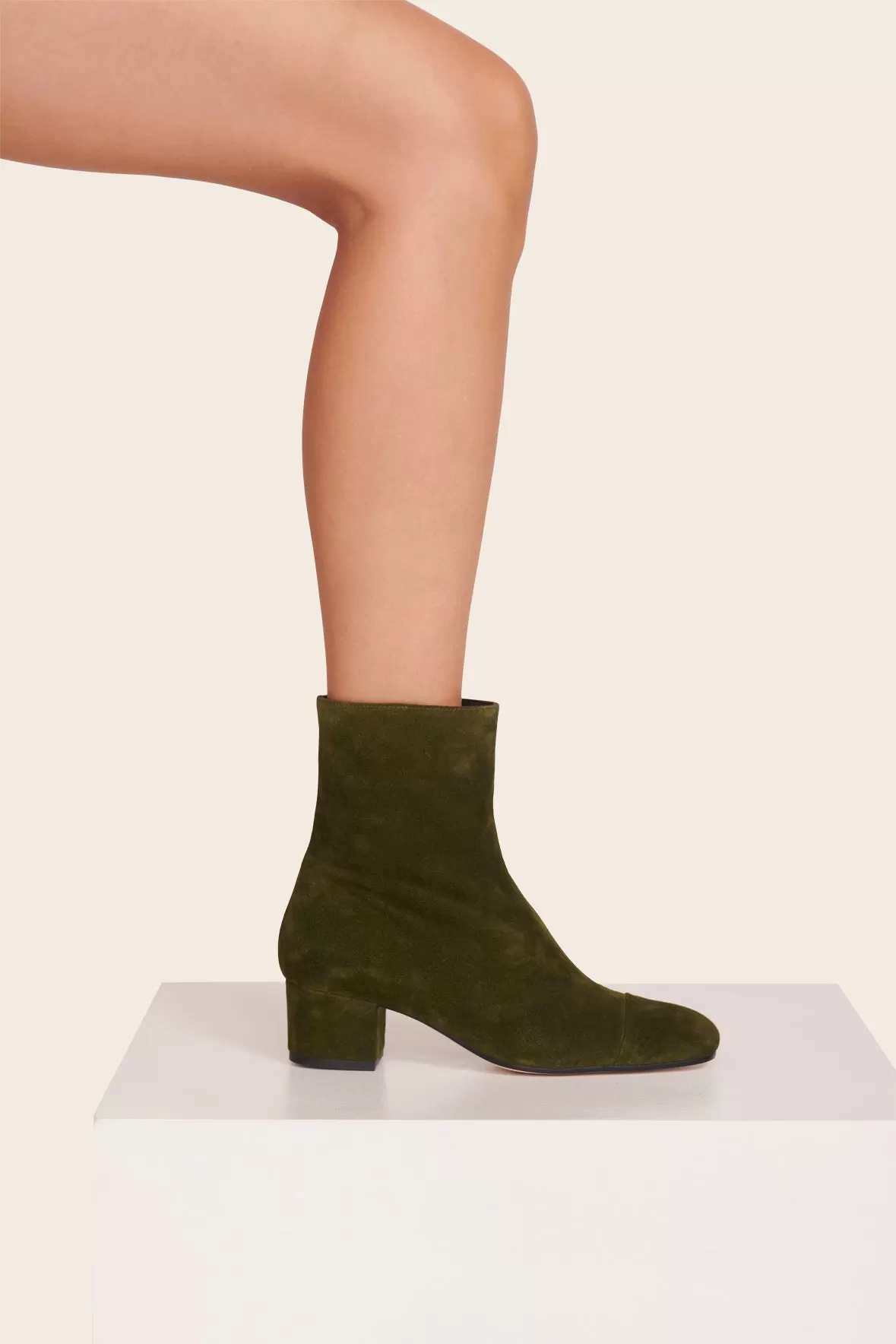 AIMEE SHORT BOOT | OLIVE SUEDE