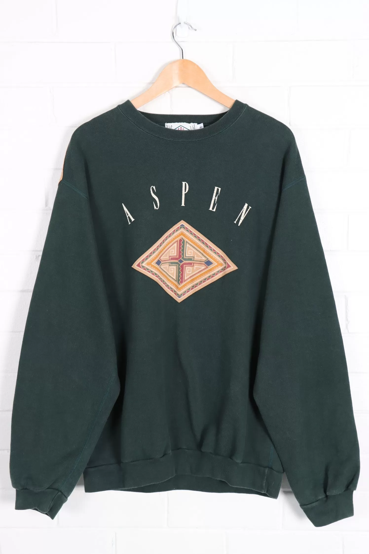 Aspen Aztec Shoulder Detail Sweatshirt Canada Made (XL)