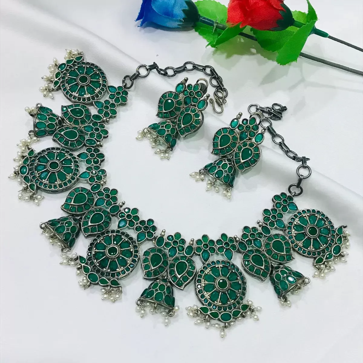 Beautiful Floral Pattern Brass And Copper Made Ethnic Oxidized Necklace With Earrings