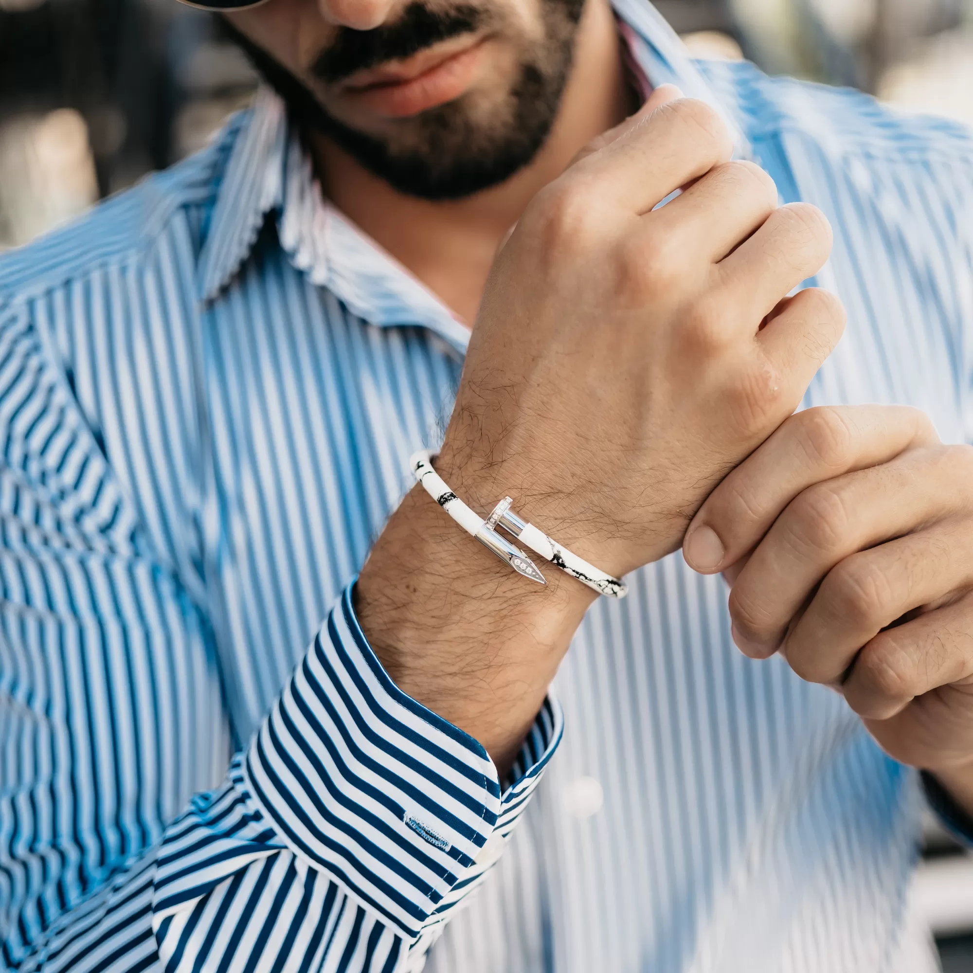 Bracelet Silver Nail with Zircon Diamond - White Leather