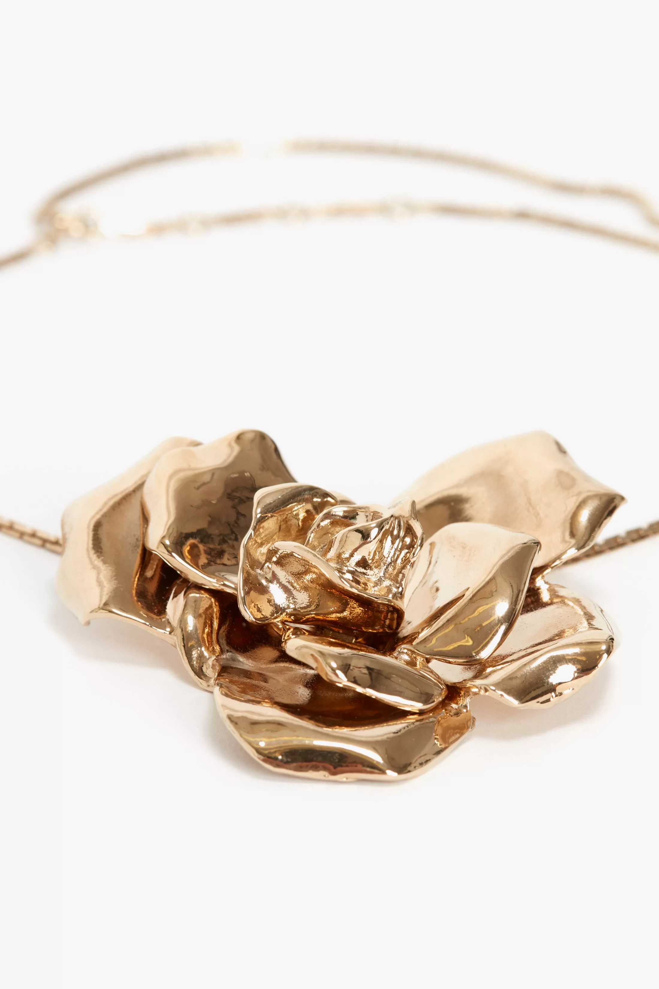 Exclusive Flower Necklace In Gold