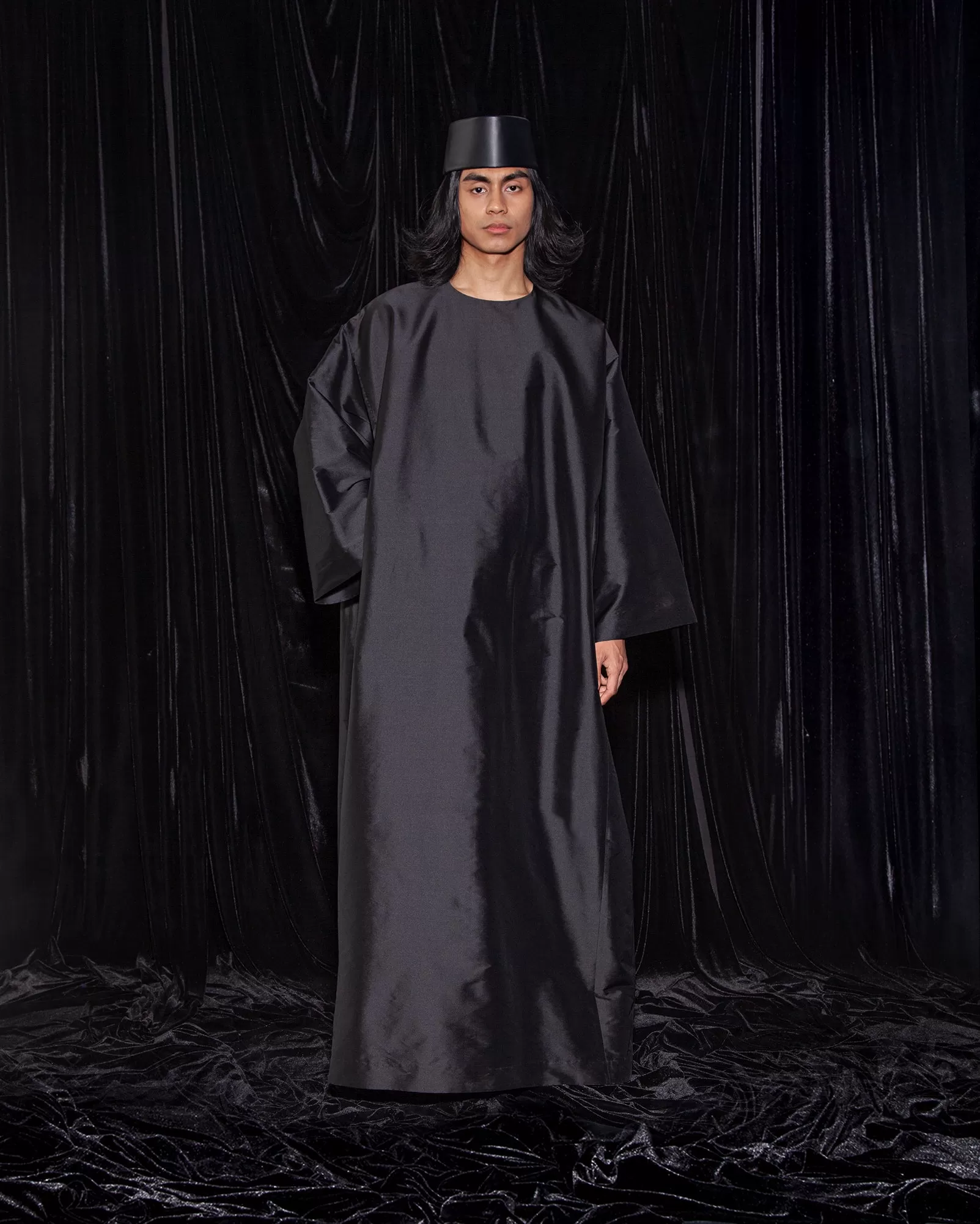 Jubah Pahlawan (Indian Taffeta)