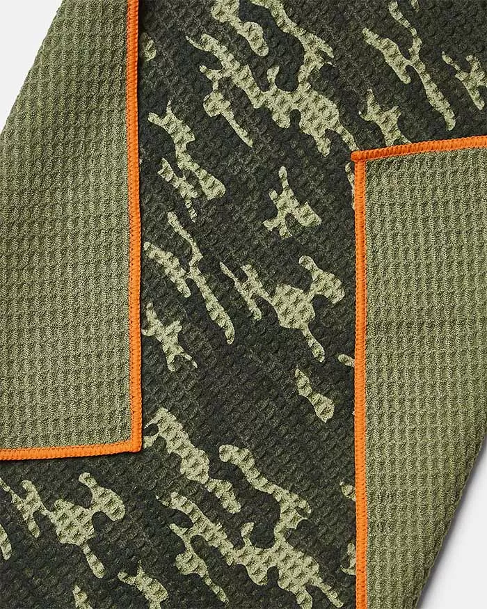 Magnetic Towel (Greenside) Camo