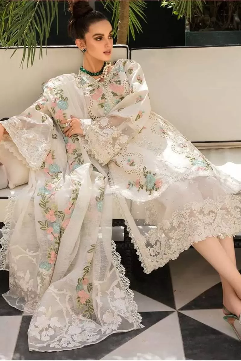 MONSOON BLOOMS DHANAK Three Piece WInter Collection