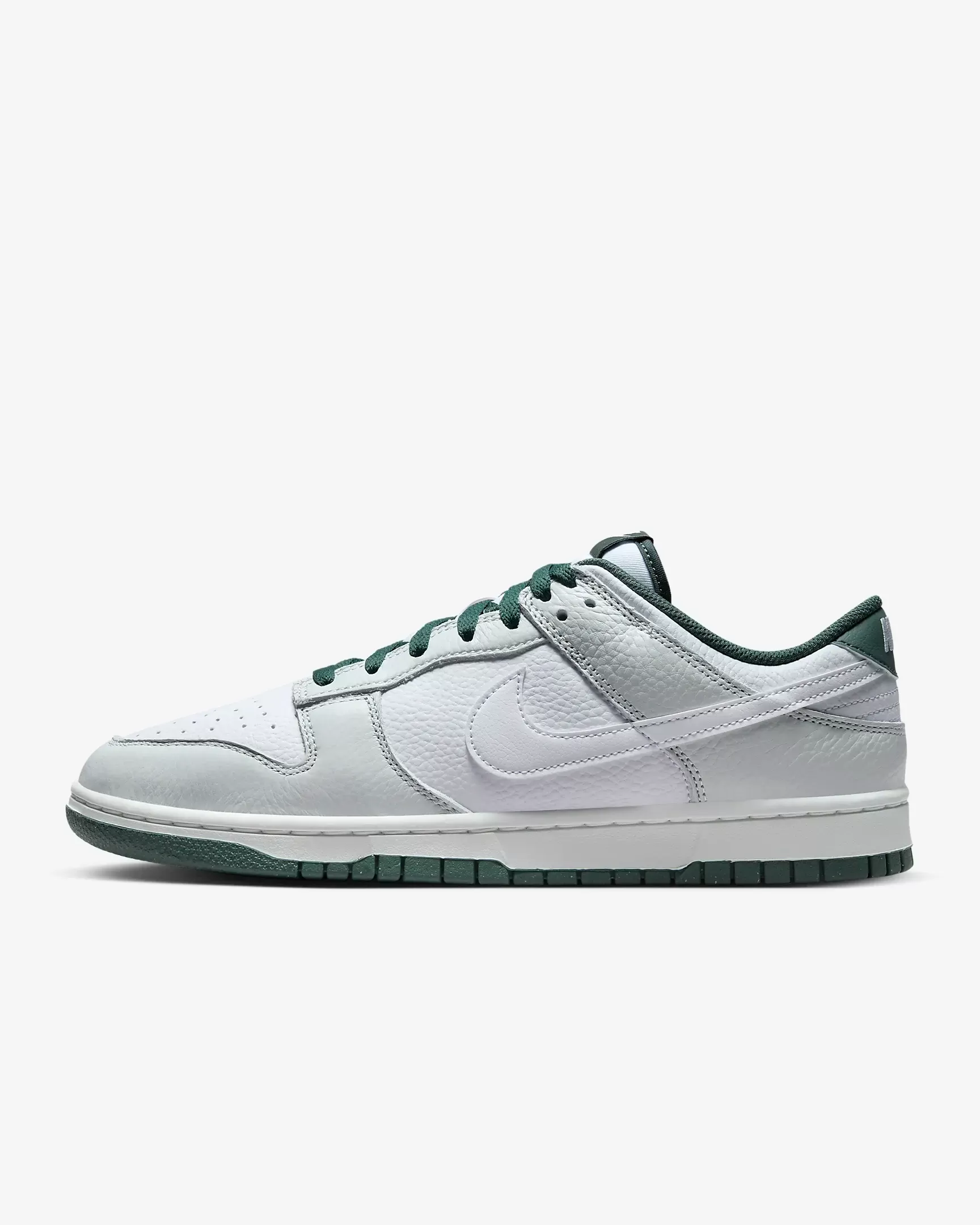 Nike Men's Dunk Low Retro SE Shoes - Photon Dust / Vintage Green / Summit White / White