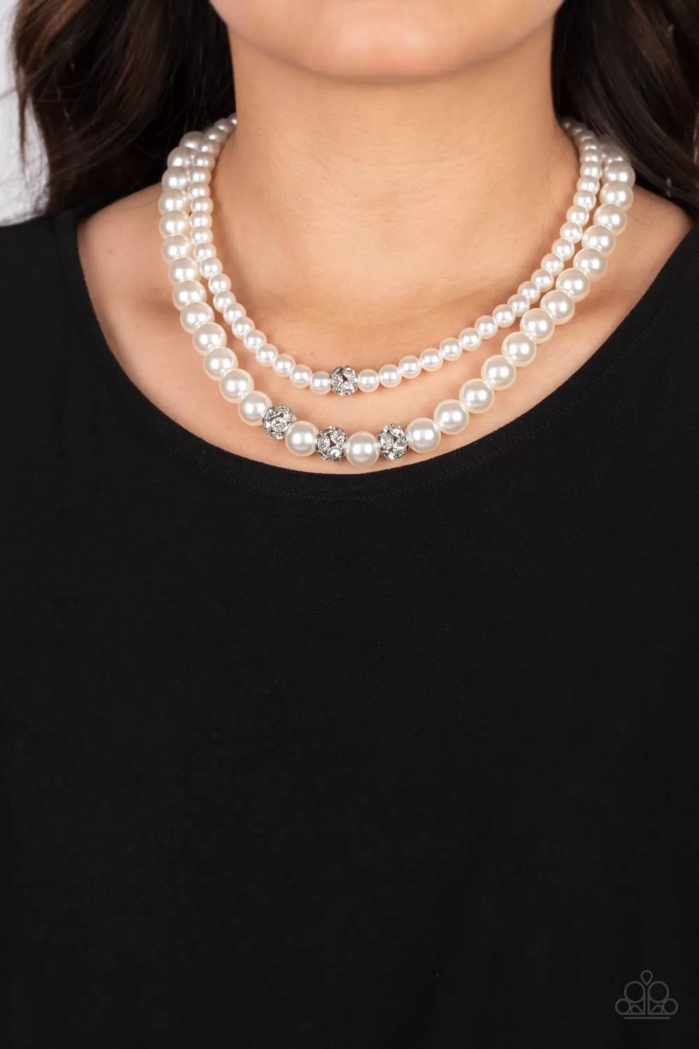 Paparazzi Brilliant Ballerina - White Pearl Necklace