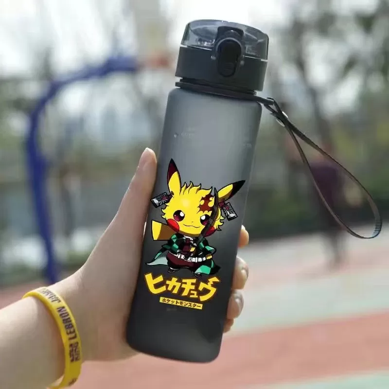 Pokemon 560ML Portable Anime Water Cup Pikachu Large Capacity Plastic Water Bottle