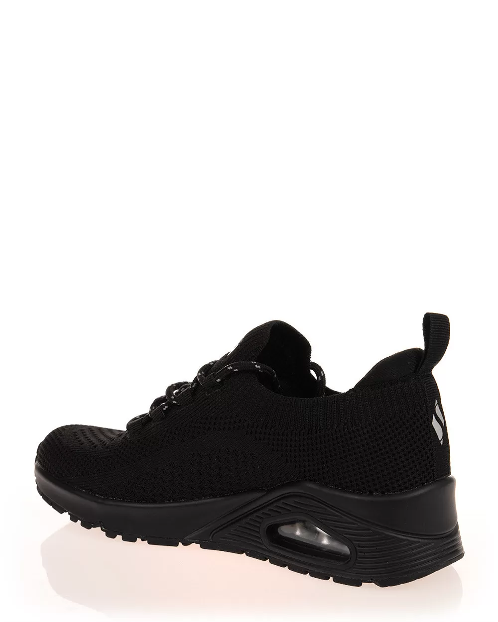 Skechers Uno Everywear Black Sneaker