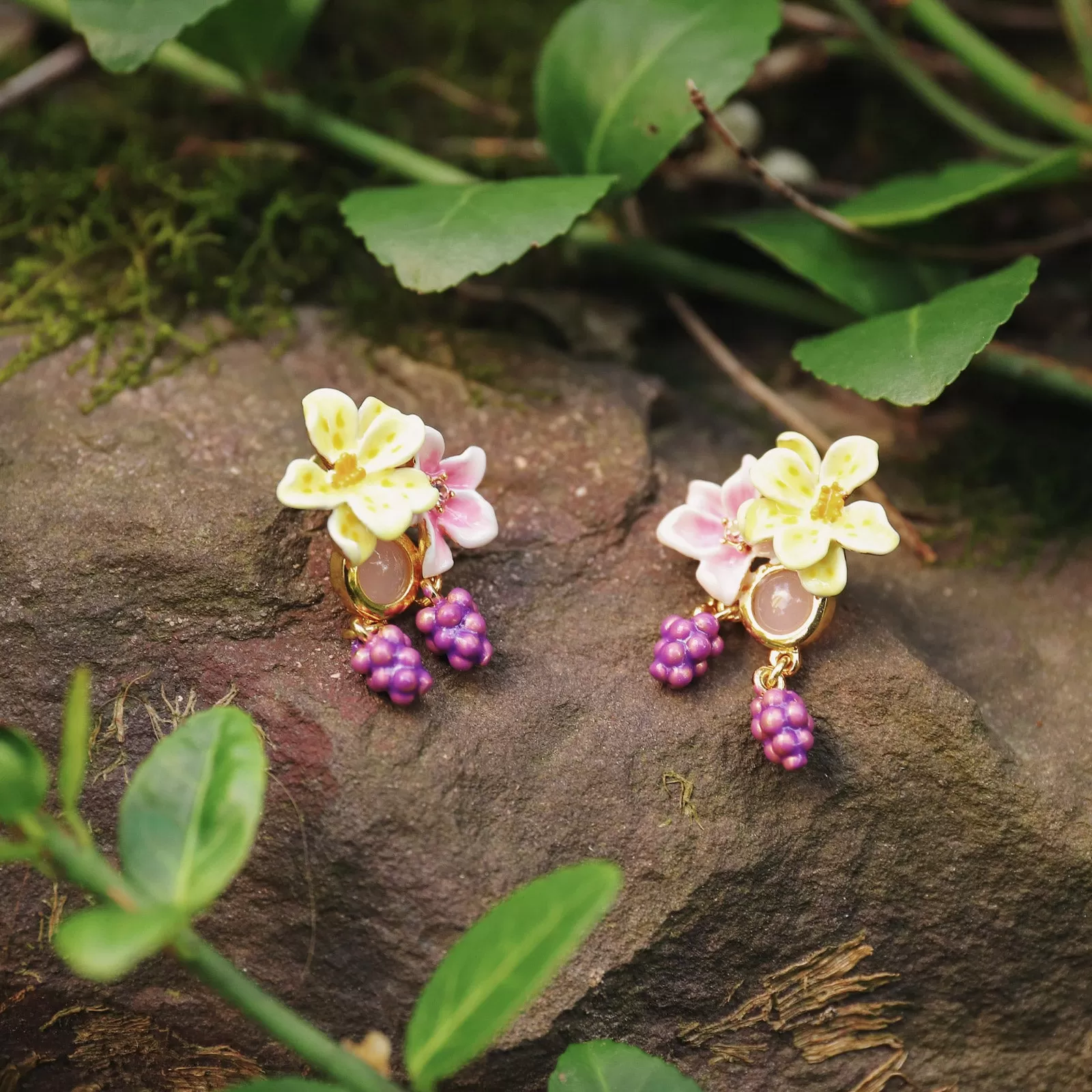 Sweet Grapes Flower Earrings