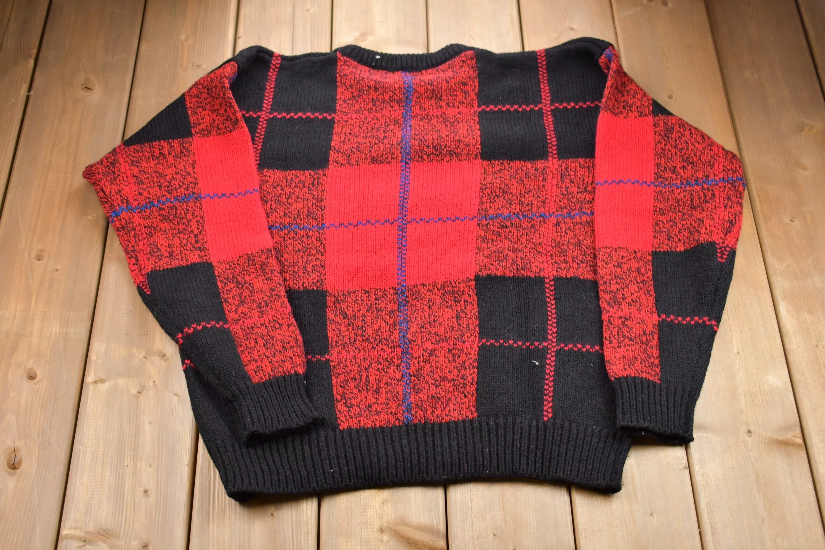 Vintage 1960s Woolrich Plaid Knitted Sweater / Vintage 60s Crewneck / Pattern Sweater / Outdoor / Hand Knit / Pullover Sweatshirt